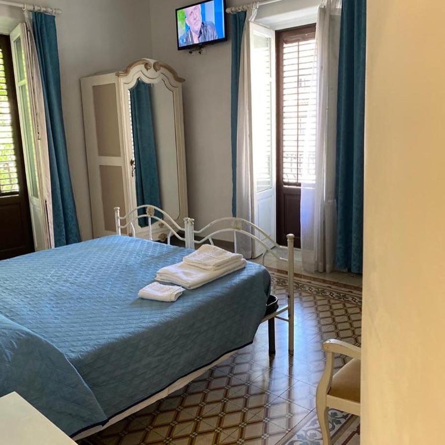 팔레르모 Al Decoro B&B 외부 사진